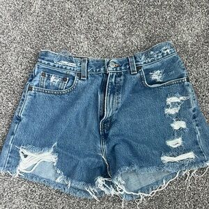 Levi’s Jean Shorts 560